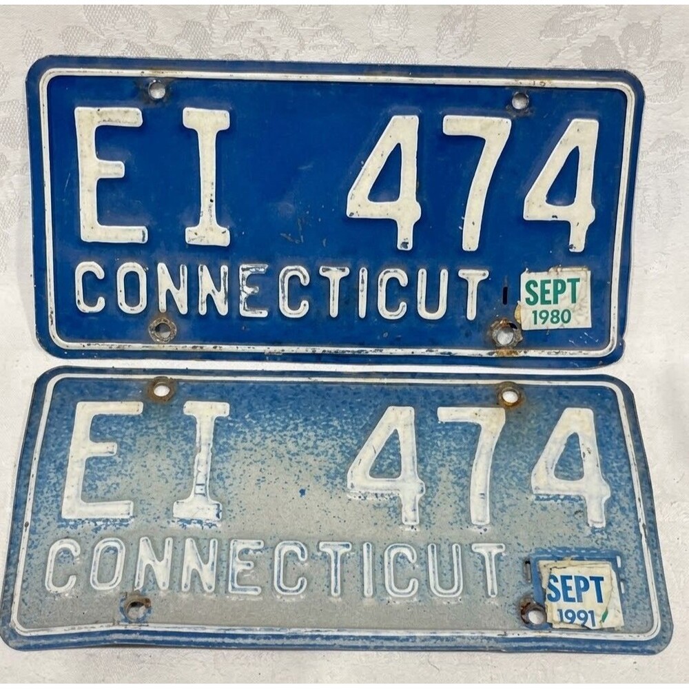 Pair Vintage Connecticut License Plates EI-474 1980 1991 Expired Collectible